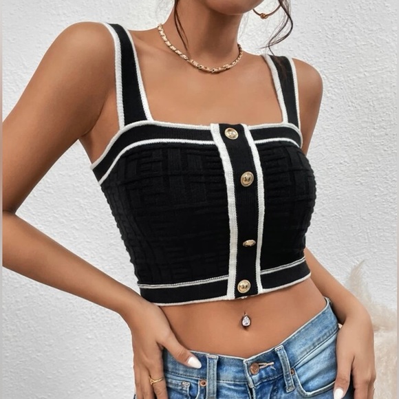 Contrast Trim Button Detail Crop Knit Top XS NEW - Picture 3 of 10